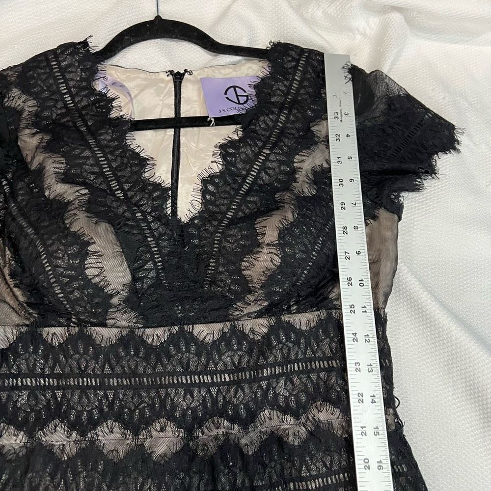 JS‎ Collections Black Lace V Neck Dress - Picture 6 of 11
